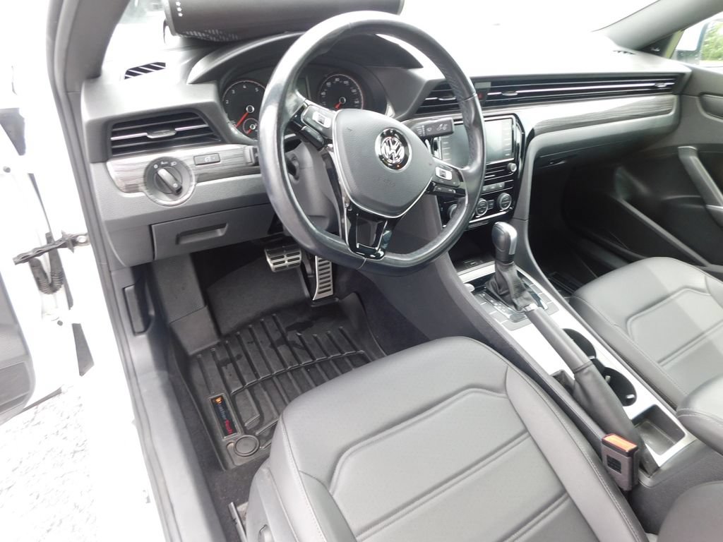Used 2021 Volkswagen Passat 2.0T R-Line FWD image 15