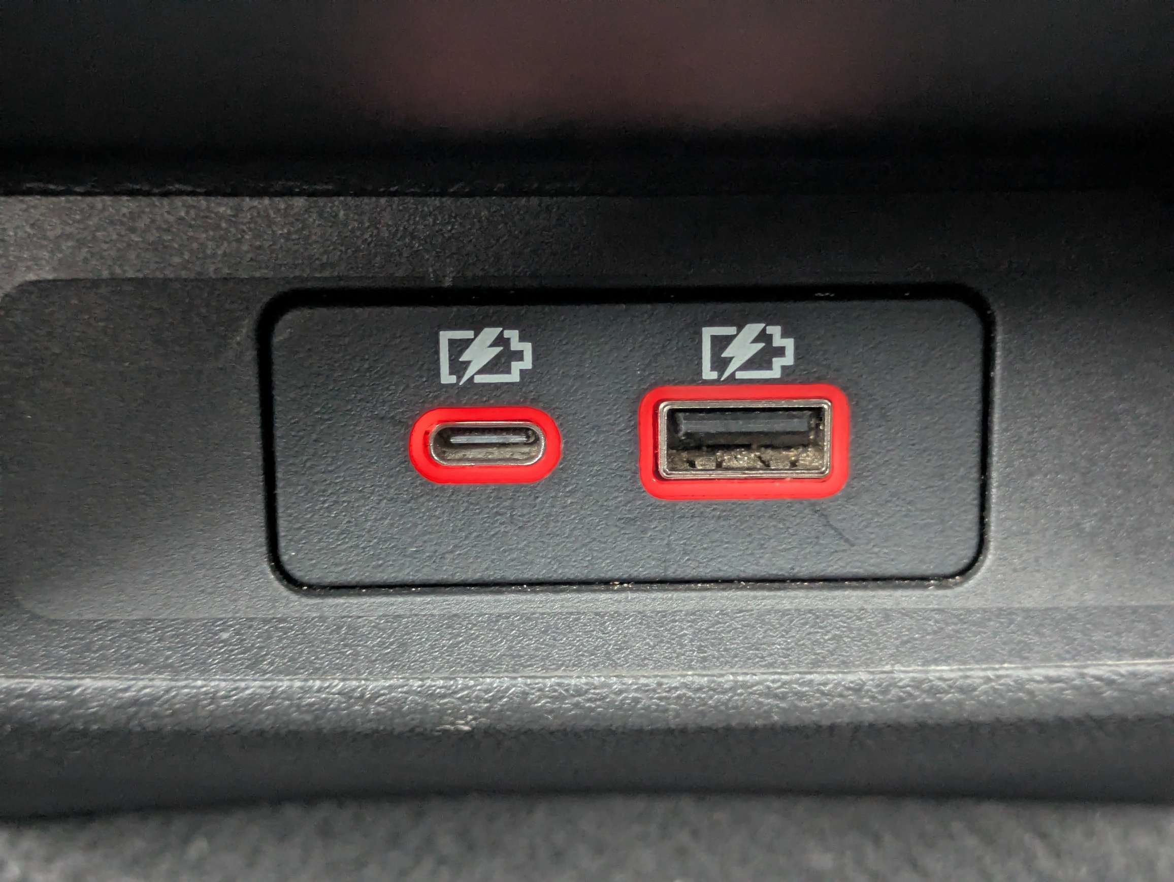 Used 2023 Nissan Altima 2.5 SR FWD image 8