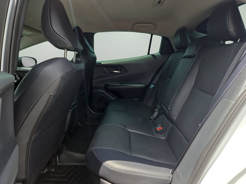 Used 2024 Toyota Prius XLE FWD image 12