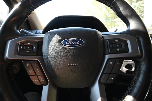 Used 2020 Ford Expedition Max Platinum AWD/4WD image 16