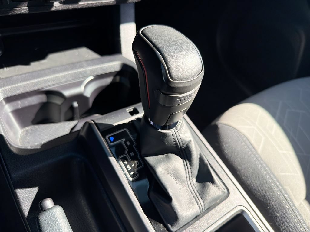 Used 2022 Toyota Tacoma TRD Sport w/ Technology Package RWD image 20