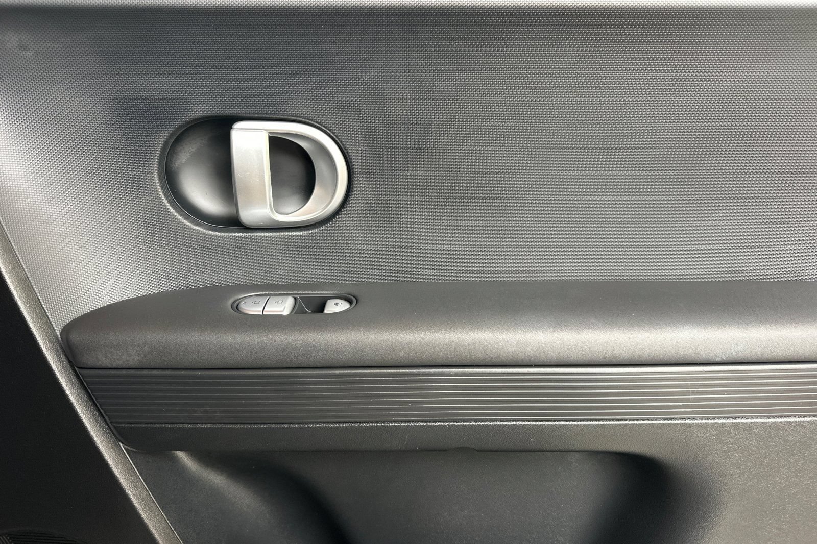 Certified 2024 Hyundai Ioniq 5 SEL RWD image 23