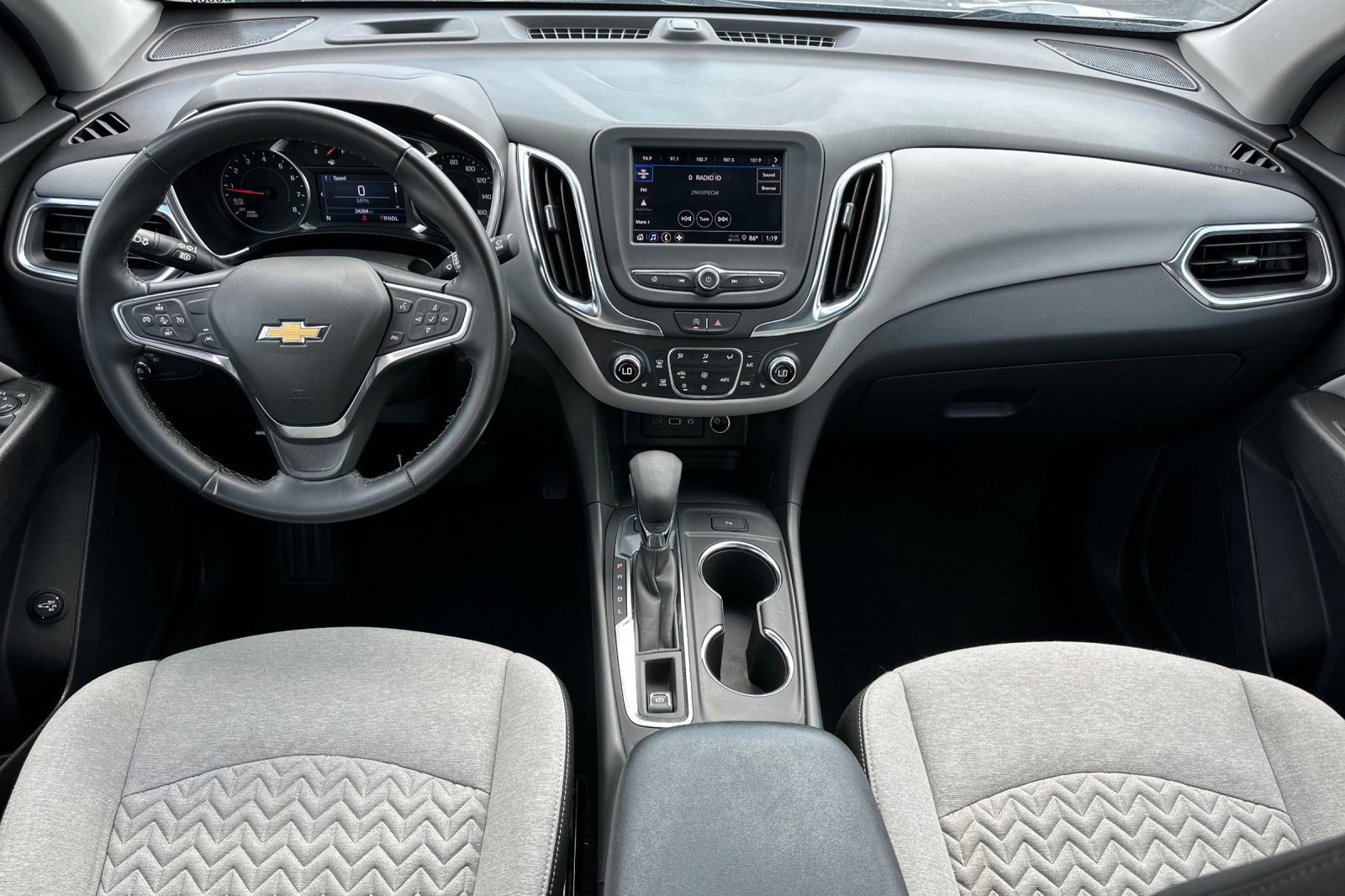 Used 2024 Chevrolet Equinox LT image 13