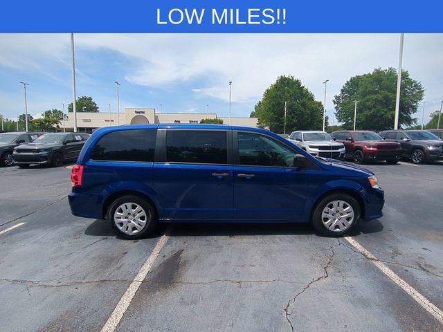 Used 2020 Dodge Grand Caravan SE w/ UConnect Hands-Free Group FWD image 6