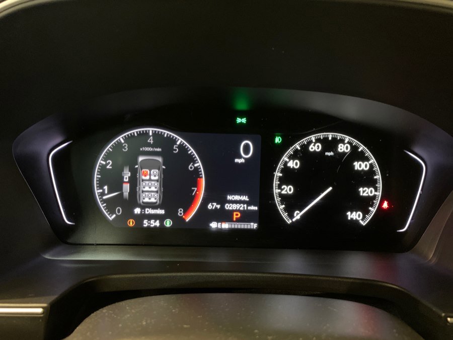 Used 2025 Honda Pilot Sport image 23