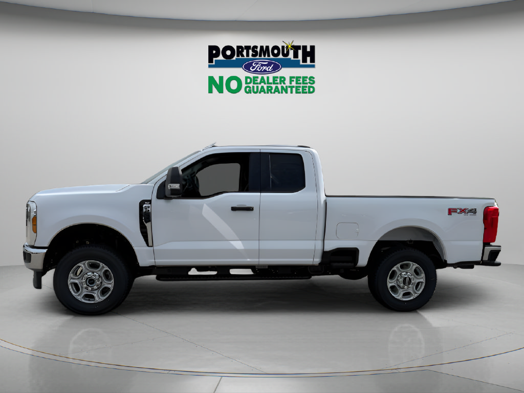 New 2026 Ford F250 XLT w/ FX4 Off-Road Package AWD/4WD image 2