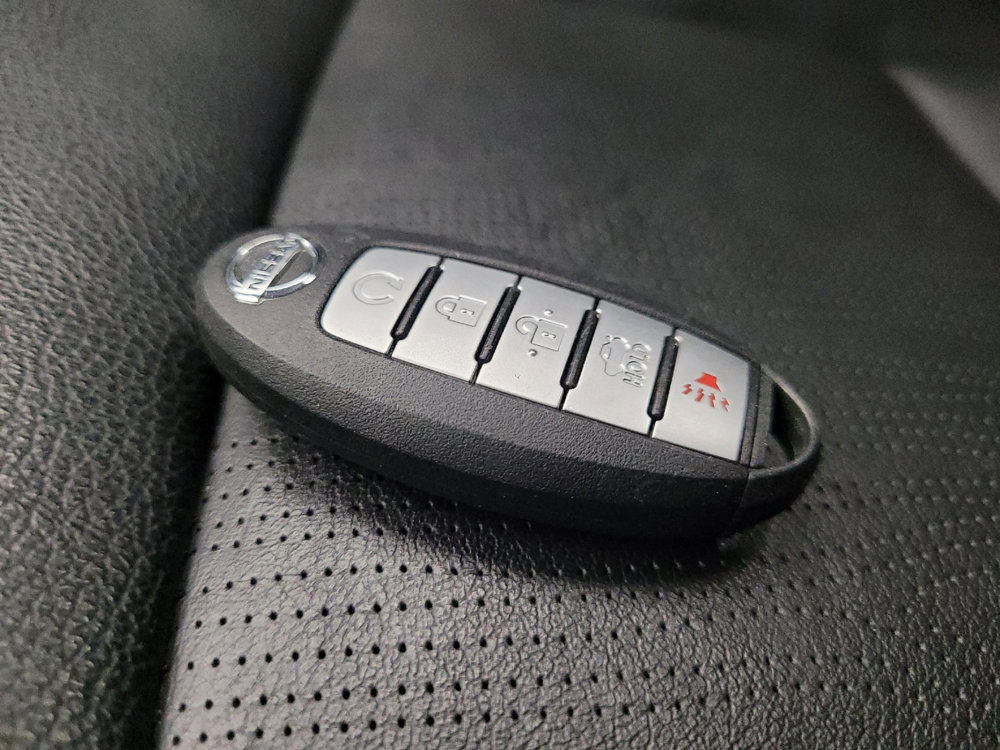 Used 2020 Nissan Altima 2.0 Platinum image 32