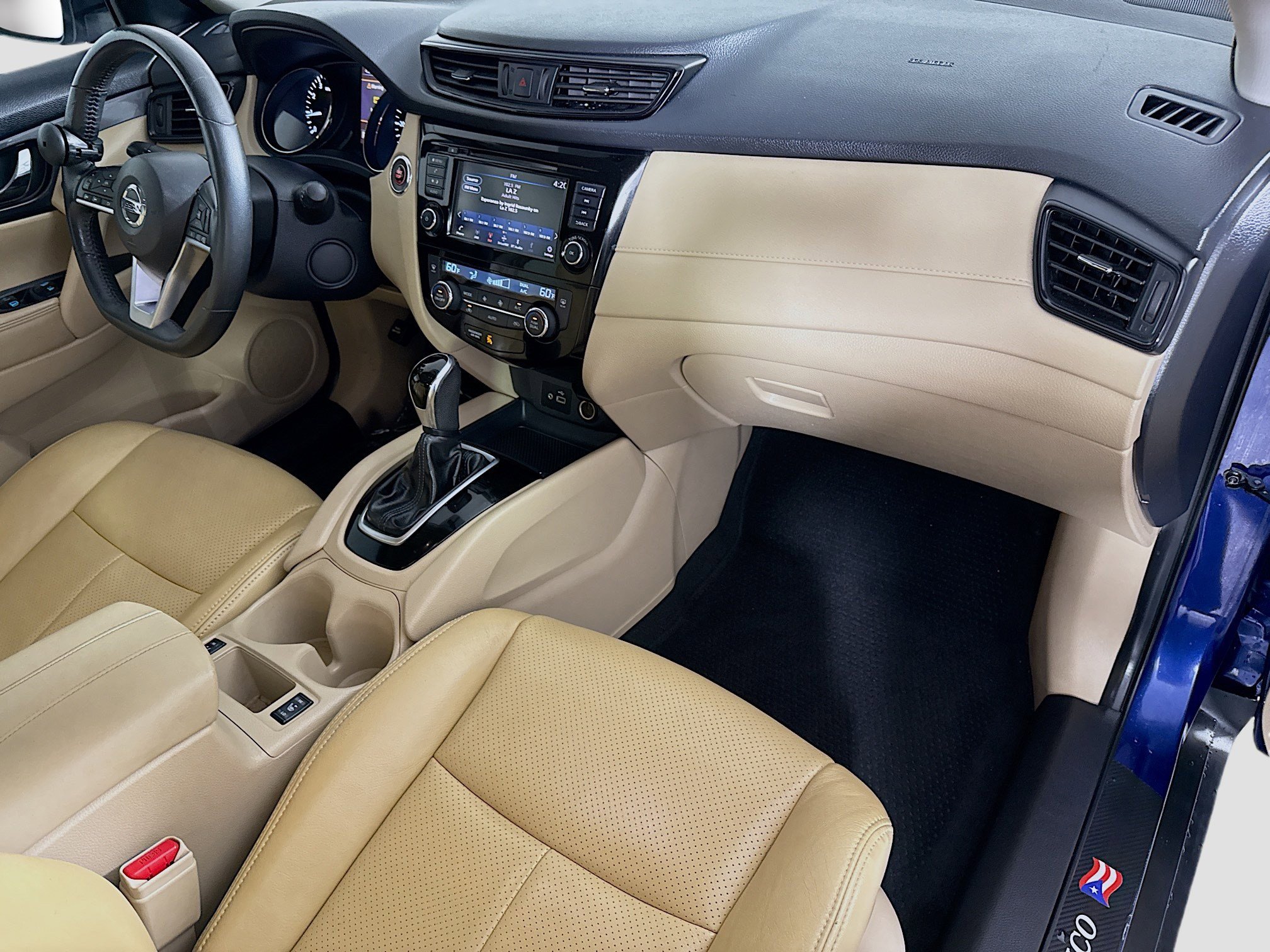 Used 2018 Nissan Rogue SV FWD image 30