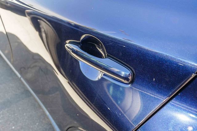 Used 2021 Toyota Venza XLE w/ Carpet Mat Package (TMS) image 11