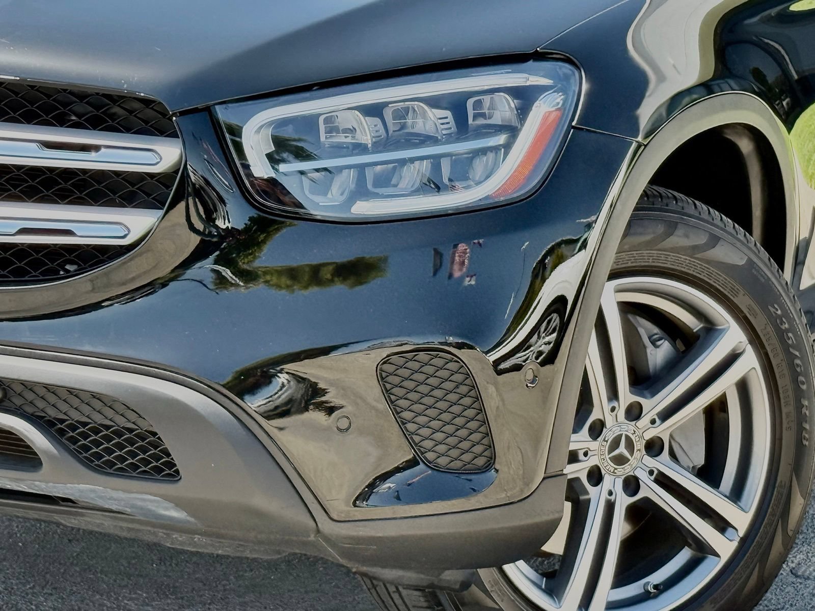 Used 2021 Mercedes-Benz GLC 300 image 3