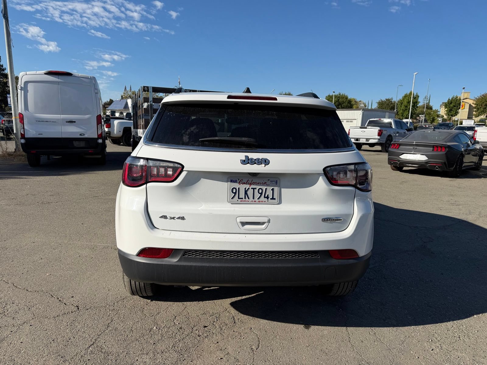 Used 2024 Jeep Compass Latitude AWD/4WD image 4