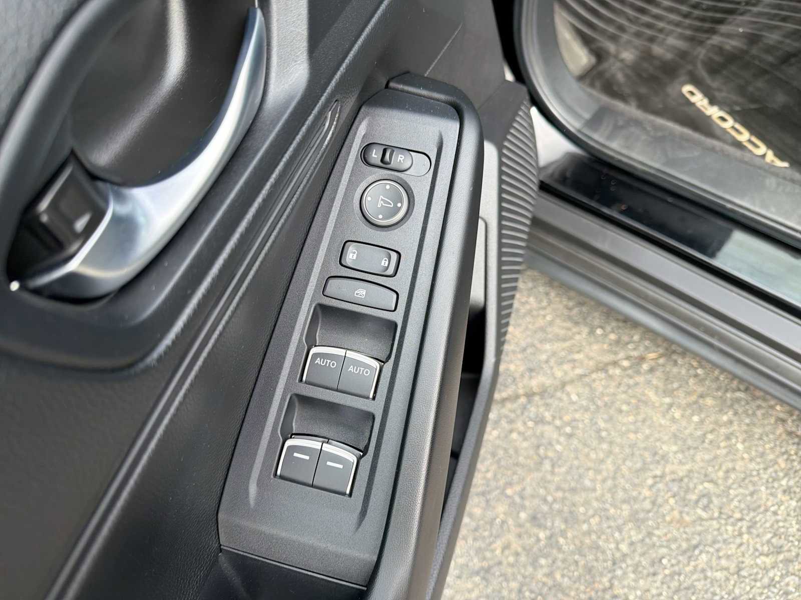 Certified 2024 Honda Accord LX image 22