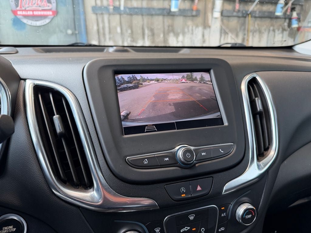 Used 2022 Chevrolet Equinox LT FWD image 17