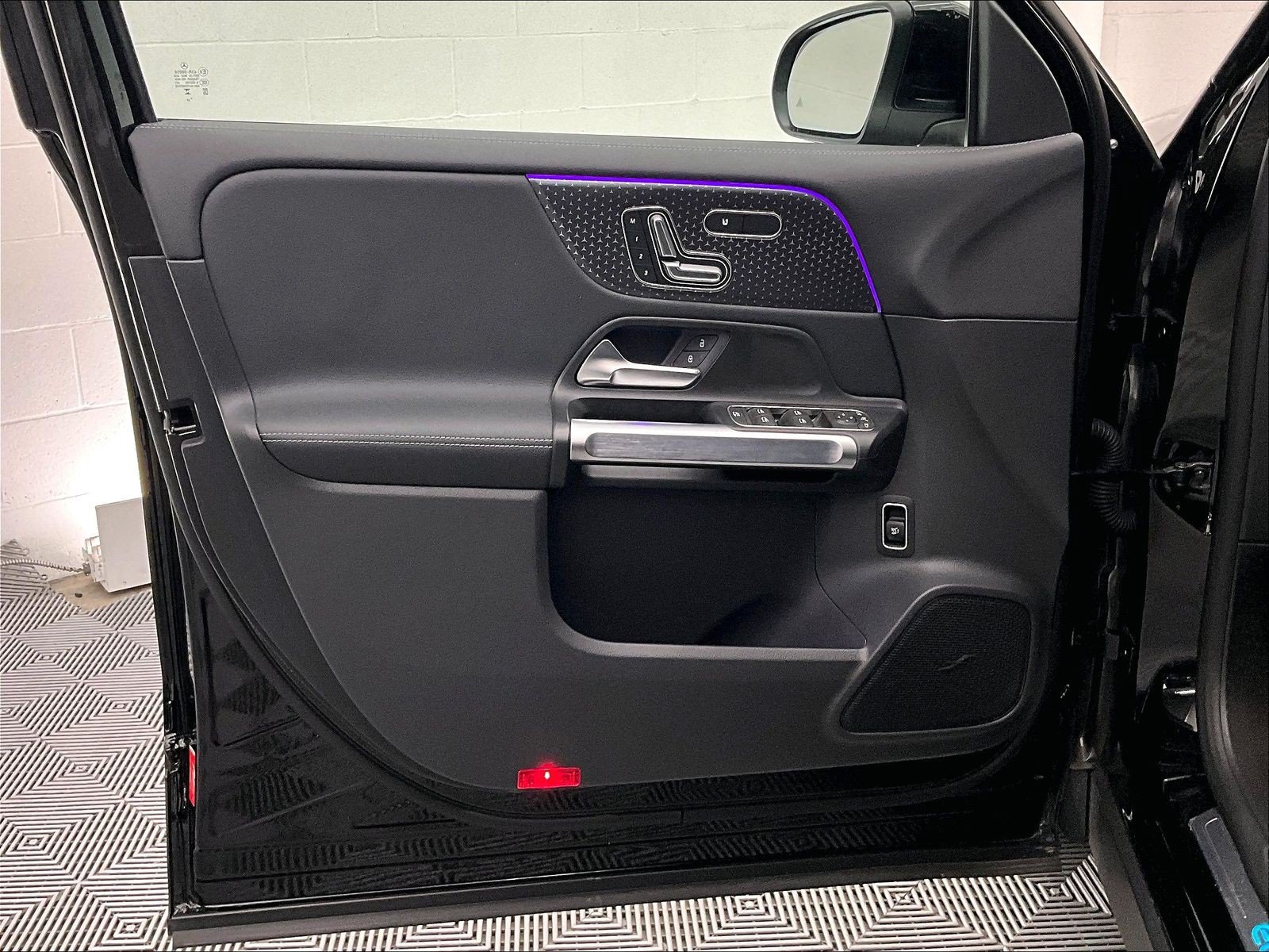 Certified 2024 Mercedes-Benz EQB 250+ image 24