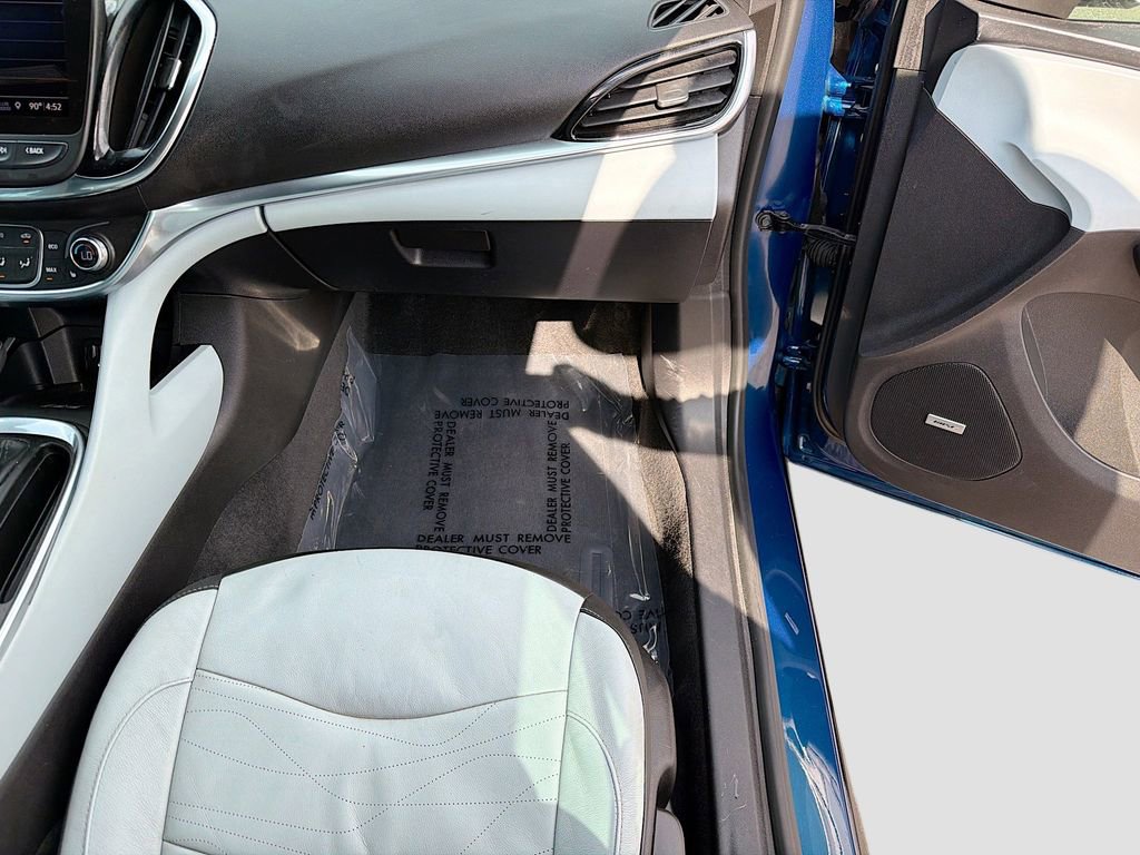 Used 2019 Chevrolet Volt Premier w/ Driver Confidence II Package FWD image 16
