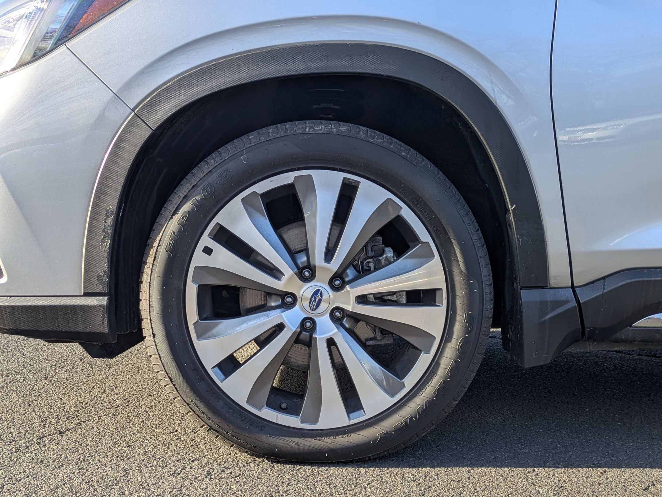 Used 2020 Subaru Ascent Limited w/ Technology Package image 8