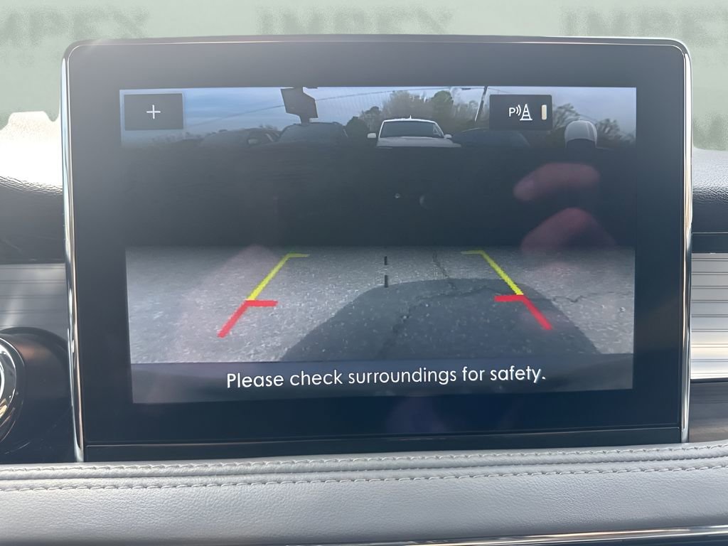 Used 2022 Lincoln Corsair AWD w/ Premium Package image 20