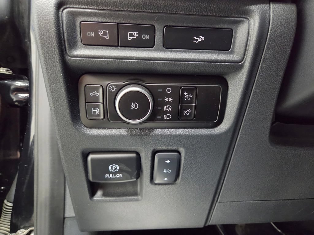 Used 2023 Ford F150 Lariat w/ Equipment Group 502A High AWD/4WD image 27