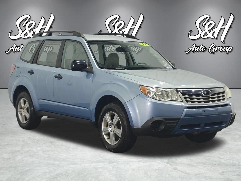 Used 2011 Subaru Forester 2.5X AWD/4WD image 2