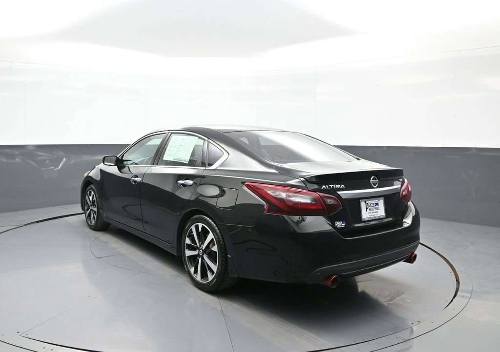 Used 2018 Nissan Altima 2.5 SR FWD image 8