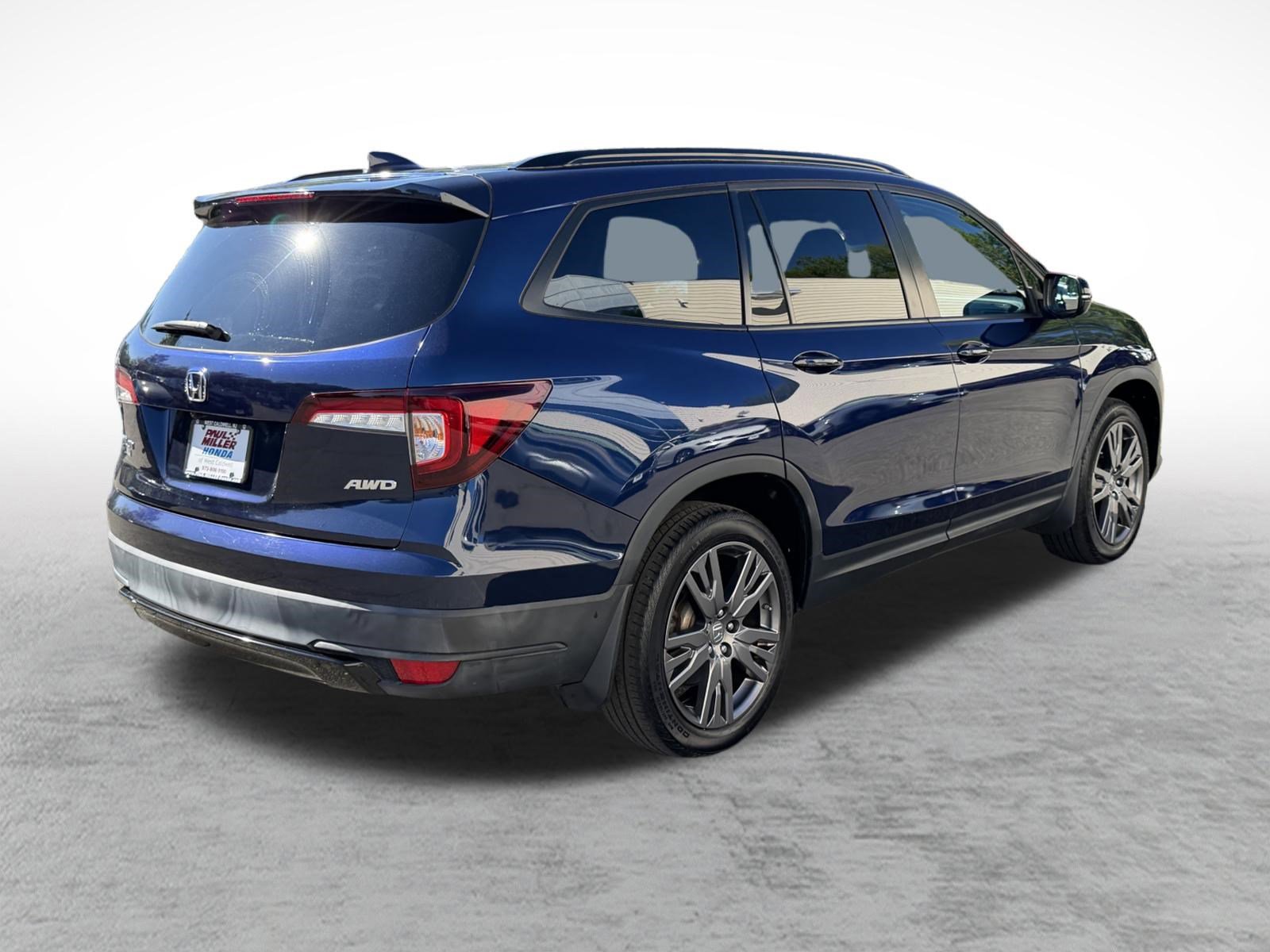 Used 2022 Honda Pilot Sport image 6