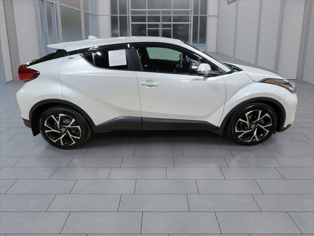 Certified 2022 Toyota C-HR XLE FWD image 9