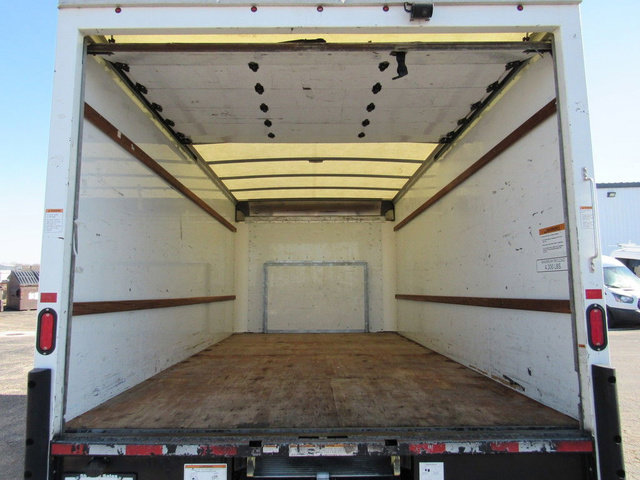 Used 2022 Ford E-350 and Econoline 350 Super Duty image 17