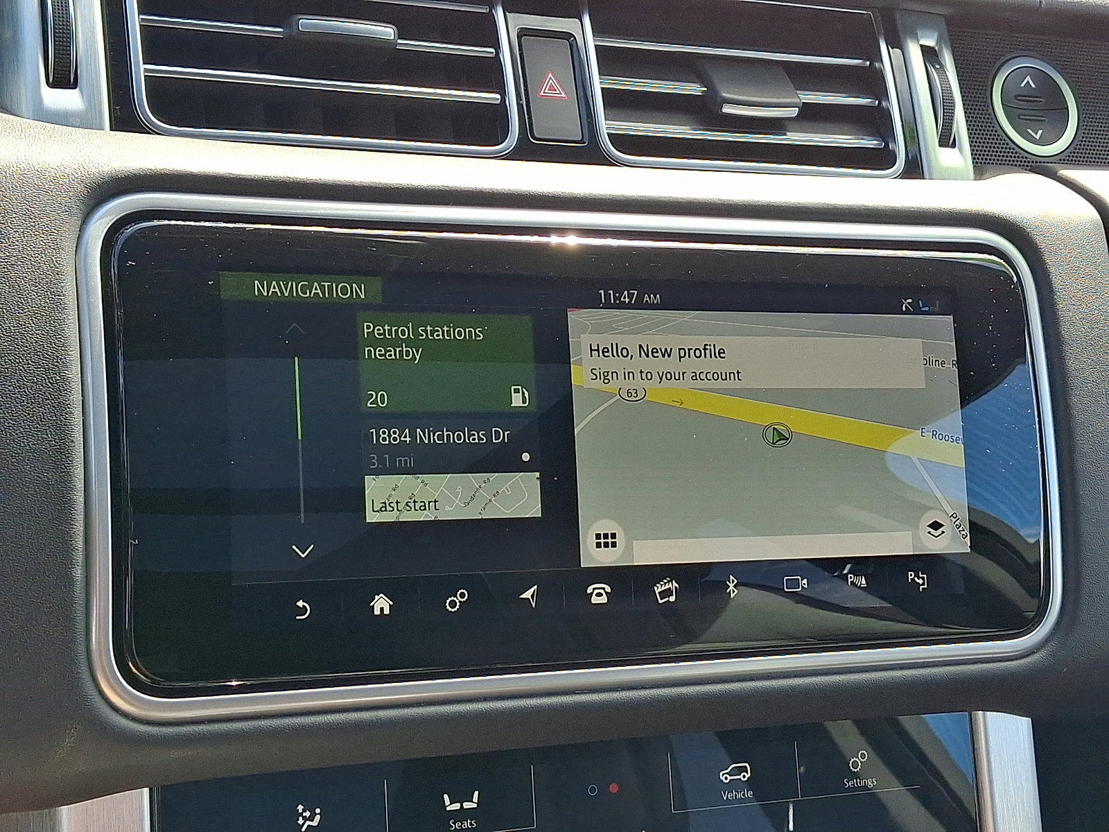 Used 2018 Land Rover Range Rover Long Wheelbase Supercharged image 16