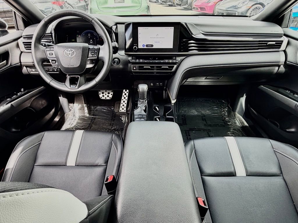 Used 2025 Toyota Camry SE w/ Convenience Package FWD image 31
