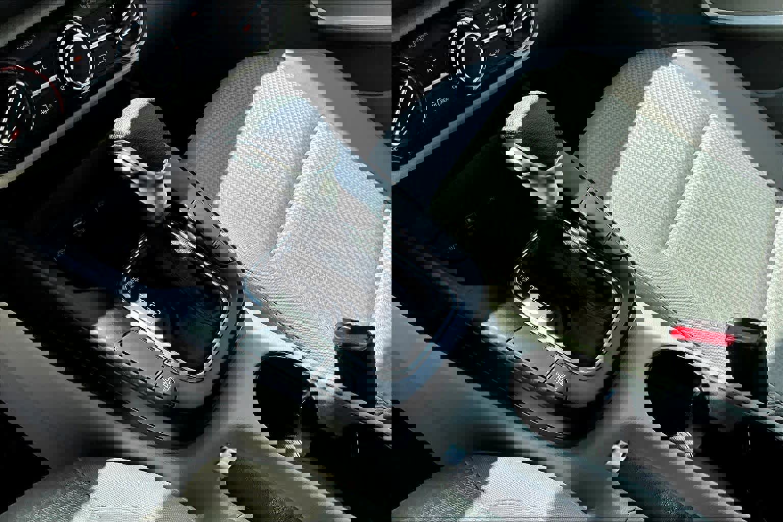 Certified 2025 Kia Soul LX w/ LX Technology Package image 15