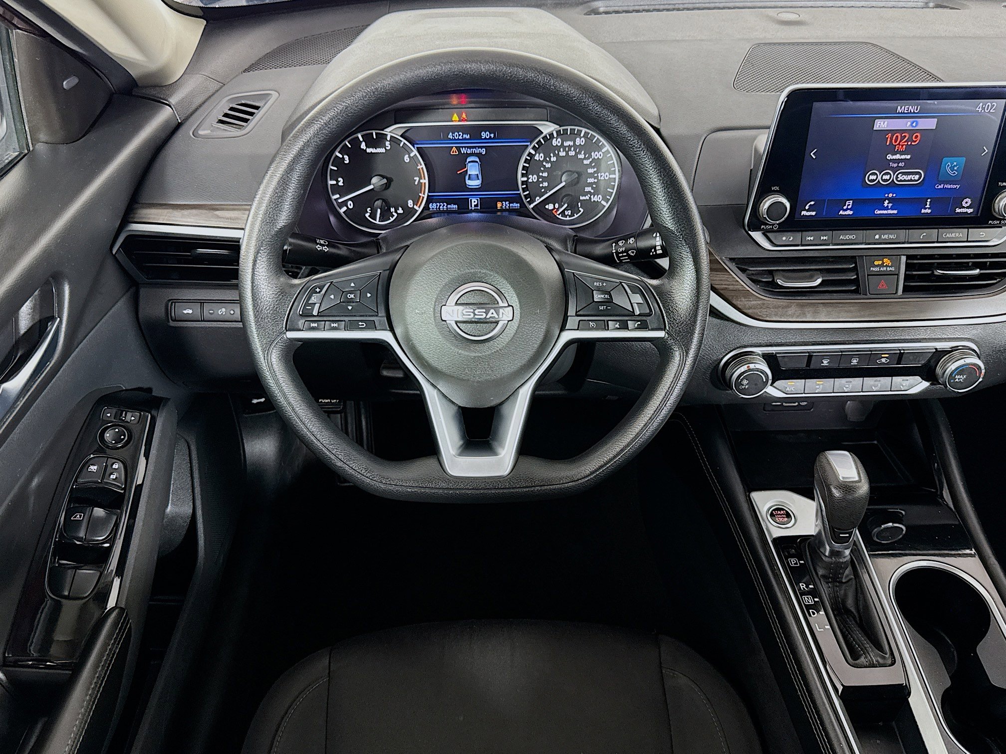 Used 2023 Nissan Altima 2.5 SV FWD image 16
