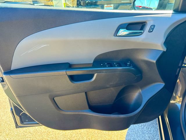 Used 2015 Chevrolet Sonic LT FWD image 19
