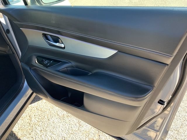 Used 2025 Nissan Murano SL AWD/4WD image 15