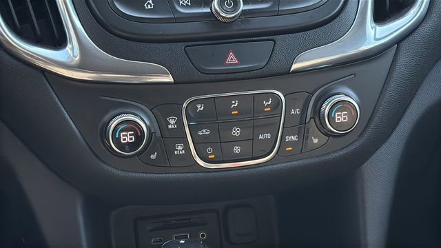 Used 2019 Chevrolet Equinox LT w/ Sun & Navigation Package image 16