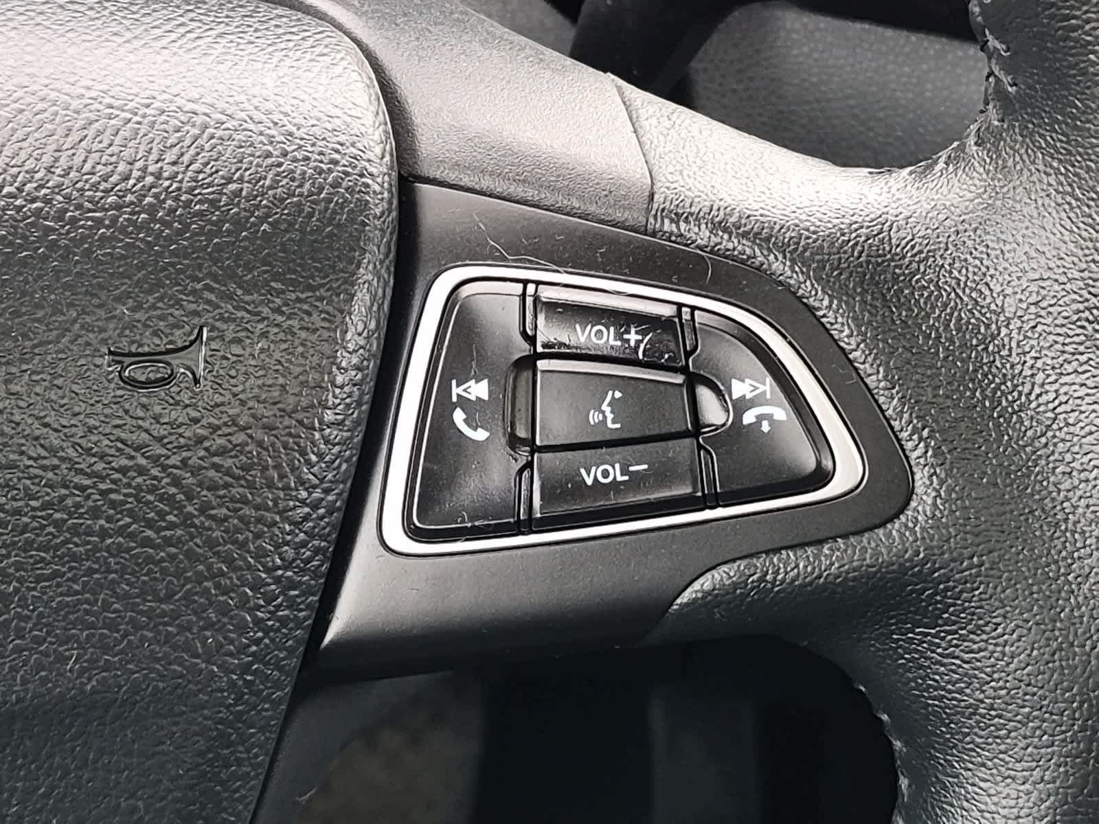 Used 2020 Ford EcoSport SE w/ SE Convenience Package FWD image 26