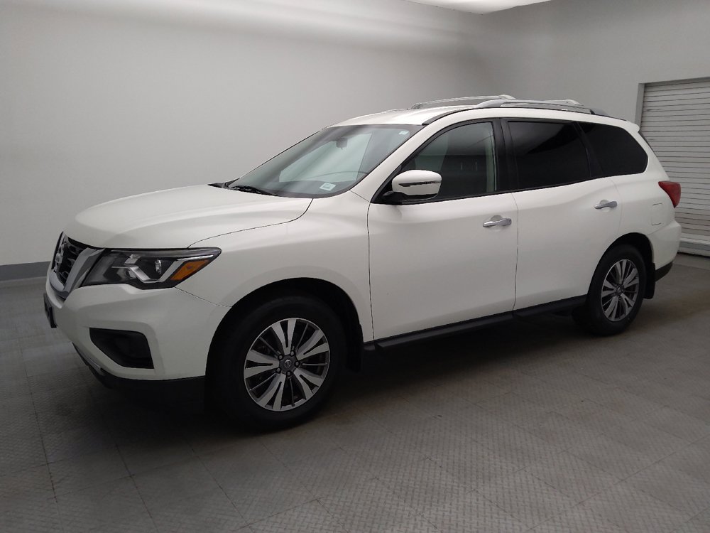 Used 2020 Nissan Pathfinder S AWD/4WD image 2