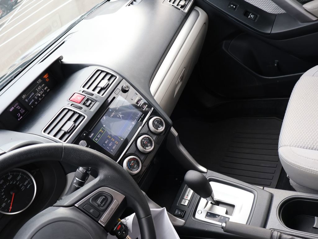 Used 2018 Subaru Forester 2.5i Premium w/ All-Weather Package image 18