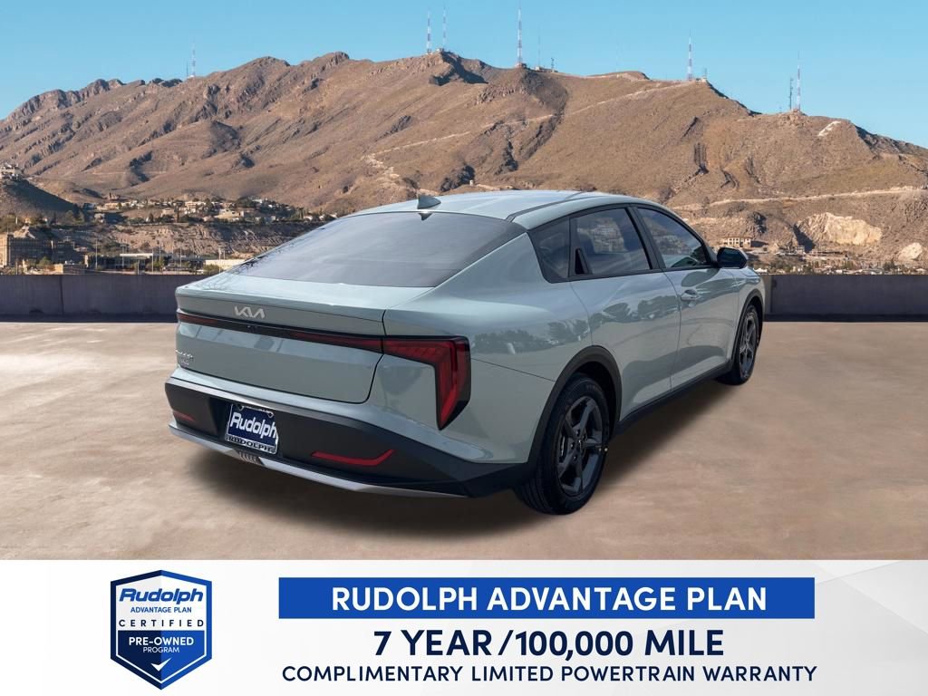 Used 2025 Kia K4 LXS image 10
