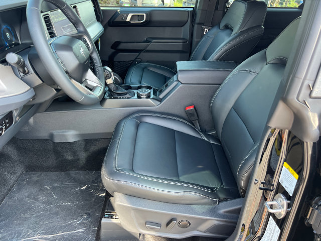 New 2026 Ford Bronco Outer Banks w/ Sasquatch Package AWD/4WD image 11