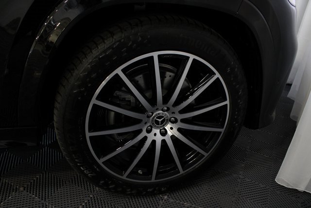 New 2025 Mercedes-Benz GLS 450 4MATIC image 14