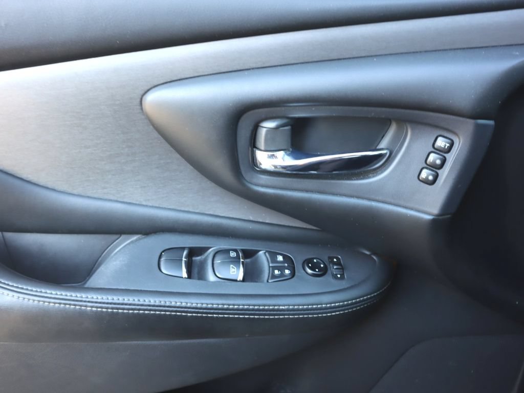 Used 2020 Nissan Murano SL AWD/4WD image 19