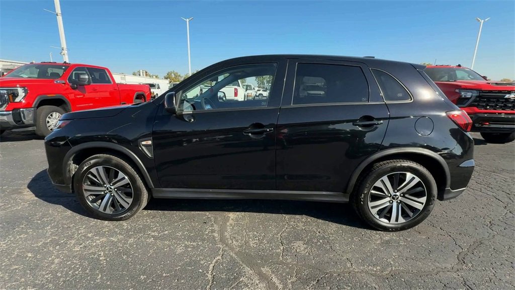 Used 2020 Mitsubishi Outlander Sport AWD image 5