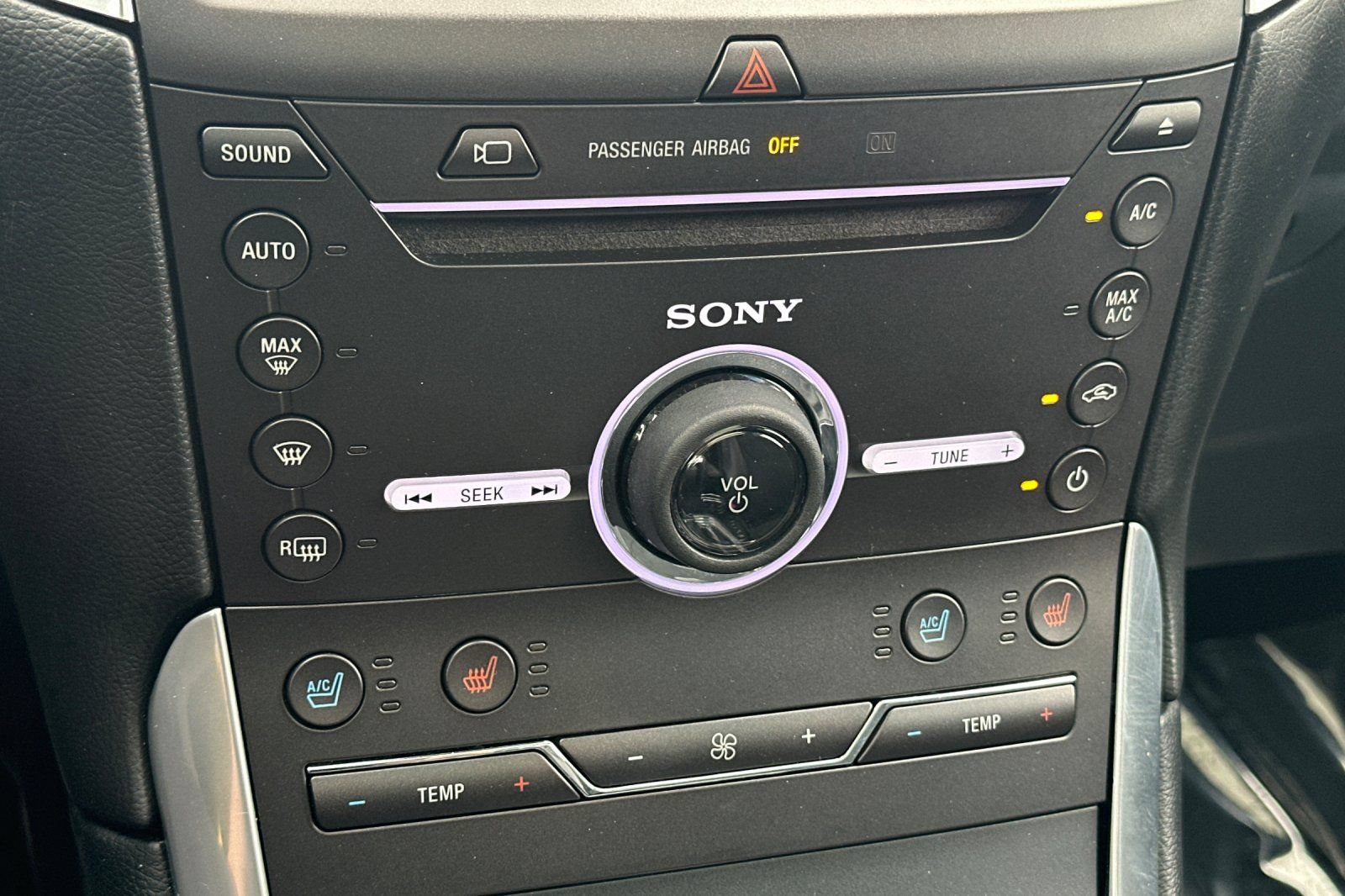 Used 2016 Ford Edge Sport w/ Equipment Group 401A AWD/4WD image 20