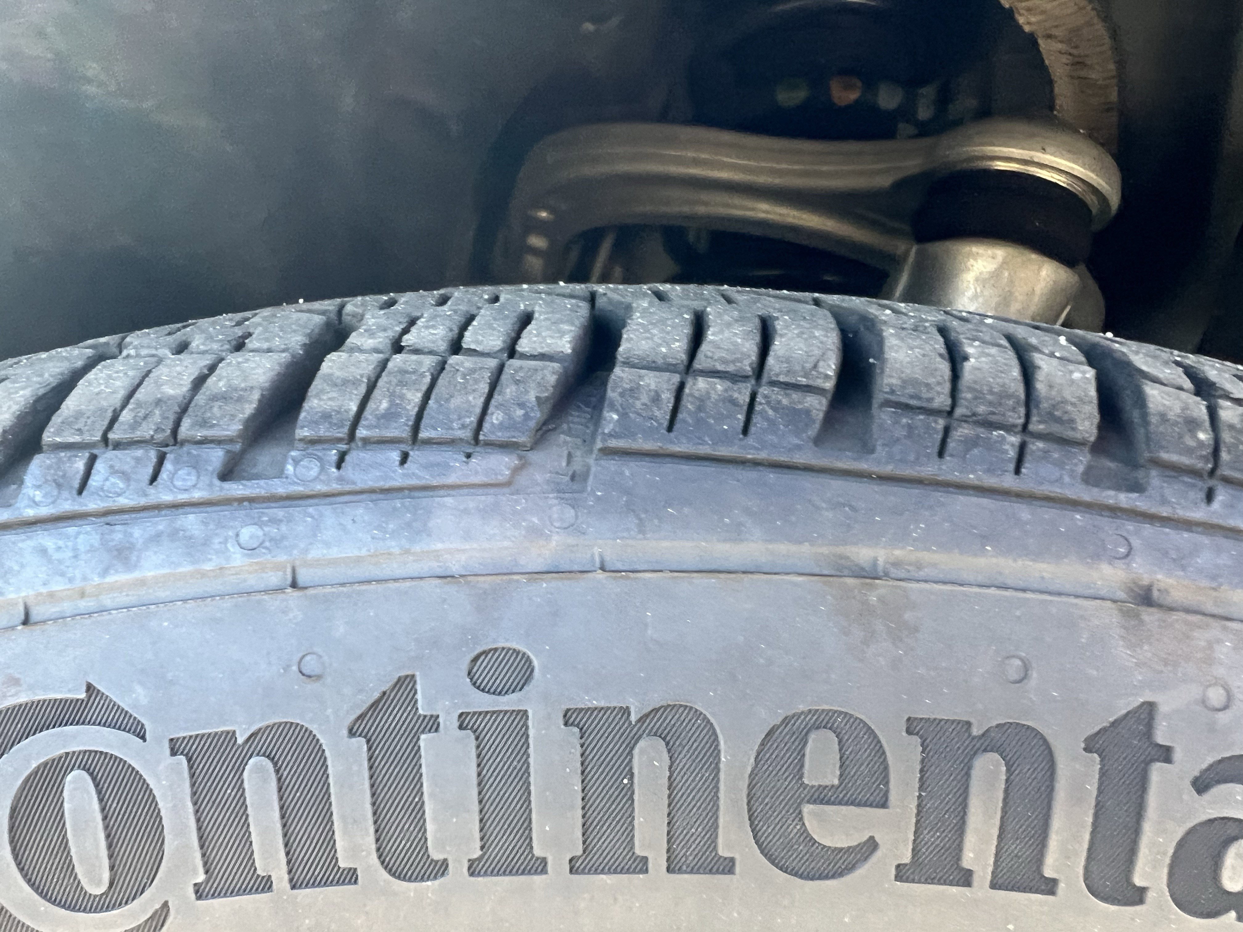 Used 2024 Mercedes-Benz C 300 4MATIC Sedan image 12