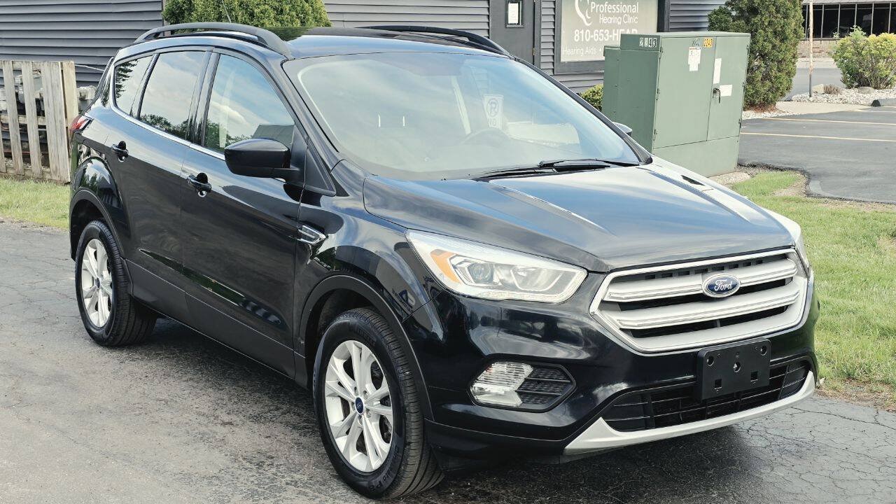 Used 2019 Ford Escape SEL AWD/4WD image 9