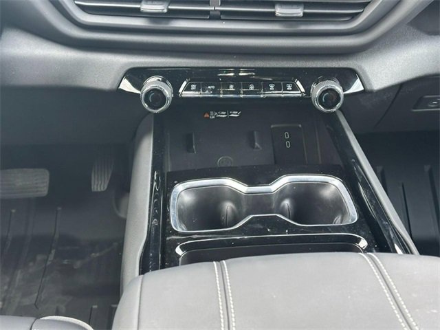 Used 2026 Chevrolet Silverado EV LT image 13