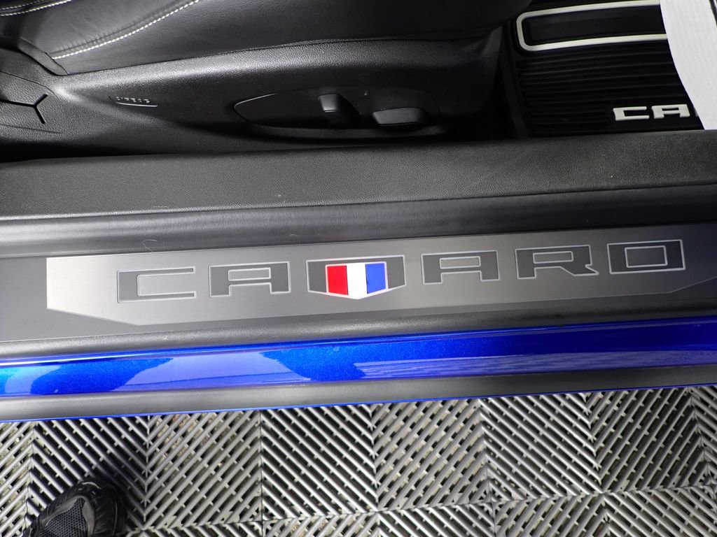 Used 2017 Chevrolet Camaro SS image 40