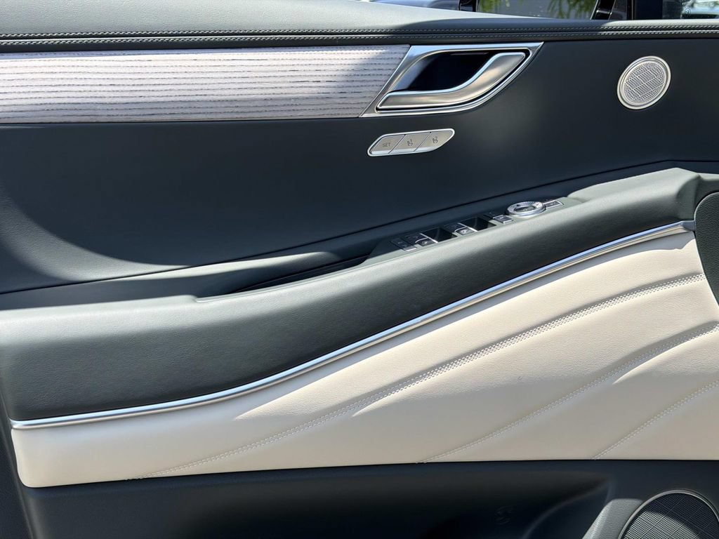 New 2026 Genesis GV80 2.5T Select AWD/4WD image 12