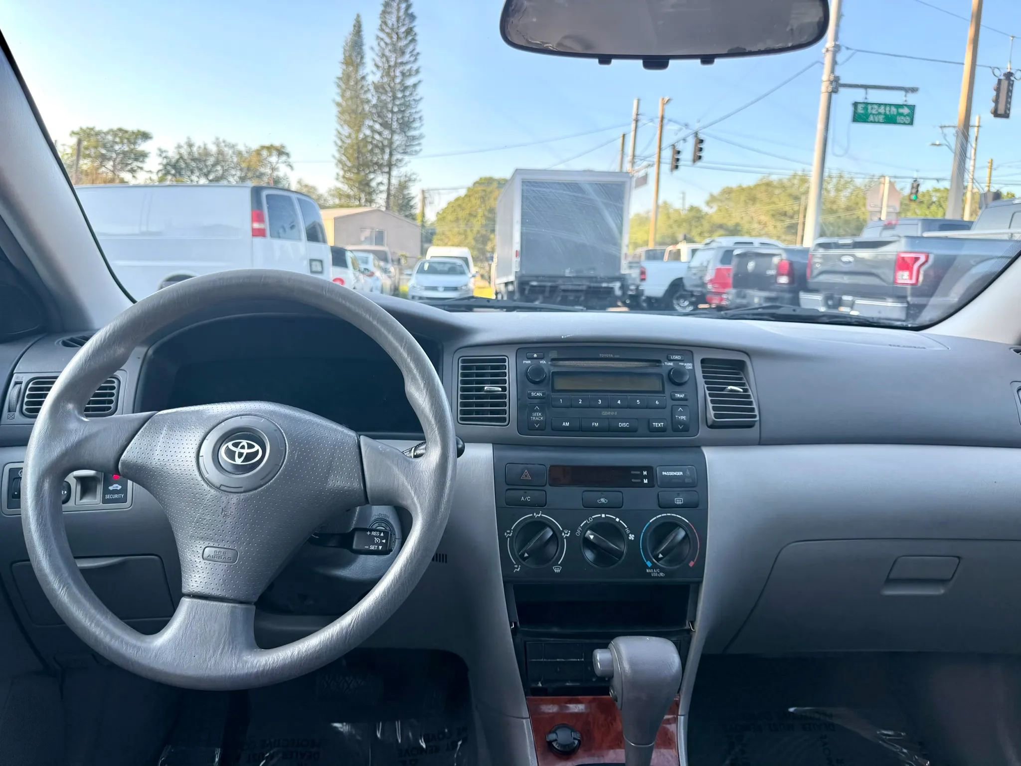 Used 2006 Toyota Corolla S FWD image 13