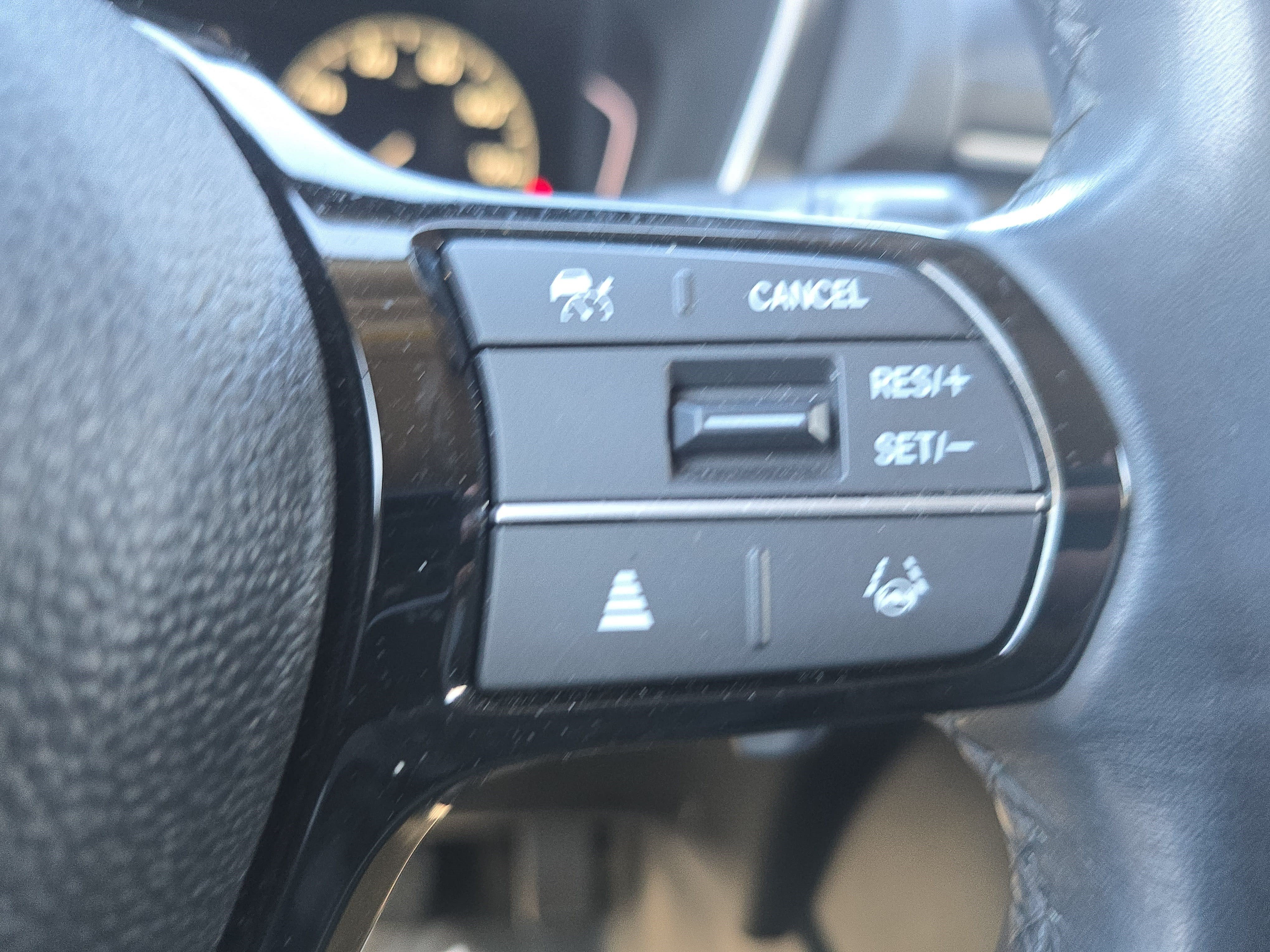 Certified 2024 Honda Pilot Touring image 19